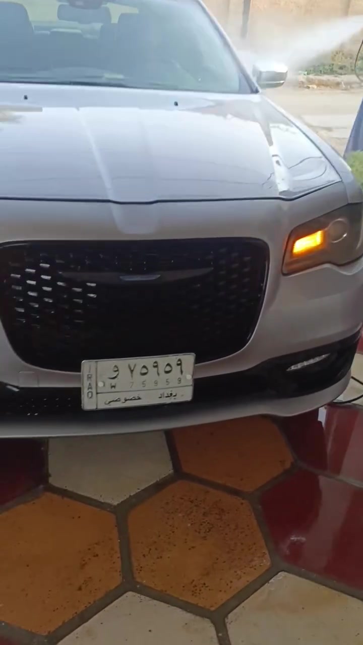 السلام عليكم شباب الكروب هاي اوباما للبيع رقم بغداد اليريدهه هاذه رقمي *********** السياره بلحله بلبكرلي
