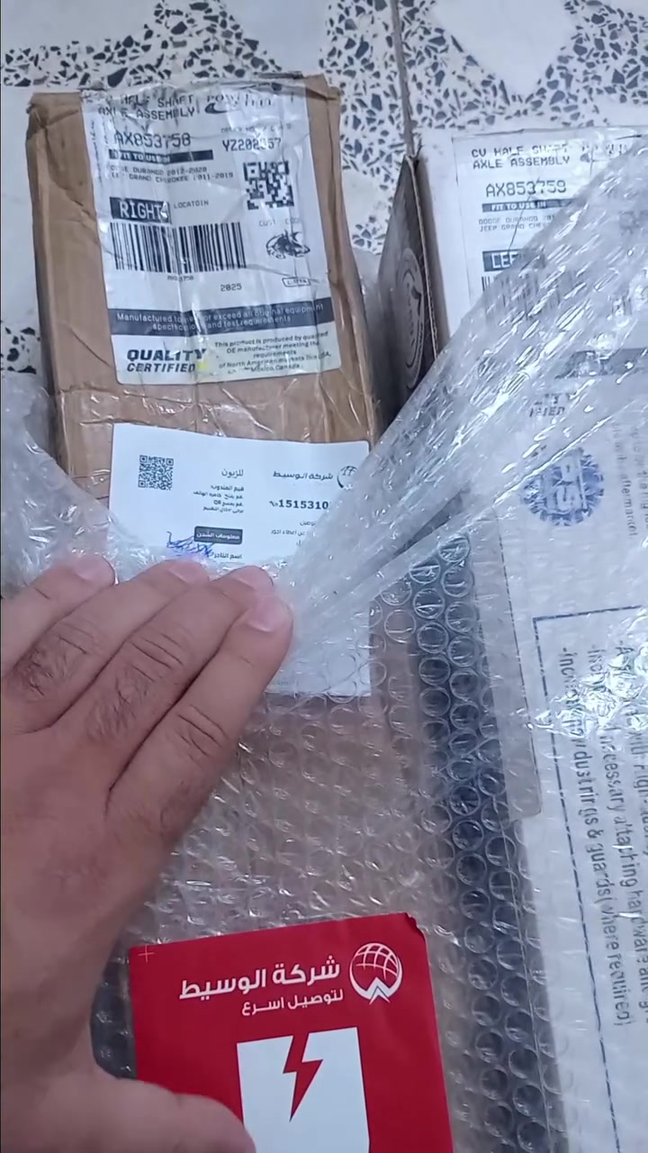 السلام عليكم 
عندي درايم شفت جهة اليمين واليسار 
جيب لاريدو موديل ١١ الى ٢٢
سعر مناسب  الواحد ١٠٠ 
الزوج ١٨٠ ضمان سنة 
***********
مكاني بغداد
