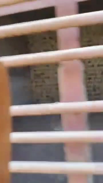 سلام عليكم عدي بيت للبيع شاميه حي عسكري غربي يم جسر المشات ببت طابقين مساحت 200متر
@رقم ا ***********