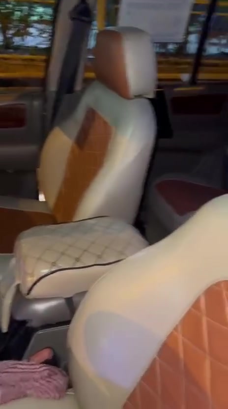 بيع مستعجل.
جيب شيروكي موديل 93 محرك 8سلندر 400بي تنقيص 
رقم انكليزي بابل هزه جديده شرط التحويل..سعر30.اتصال***********
