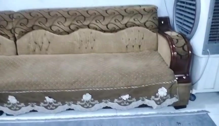 موجود ديوان مستعمل كلش كبير 8قطع وزاويه للبيع السعر 250الف قفل الاستفسار على الخاص أو الواتس ***********✨
