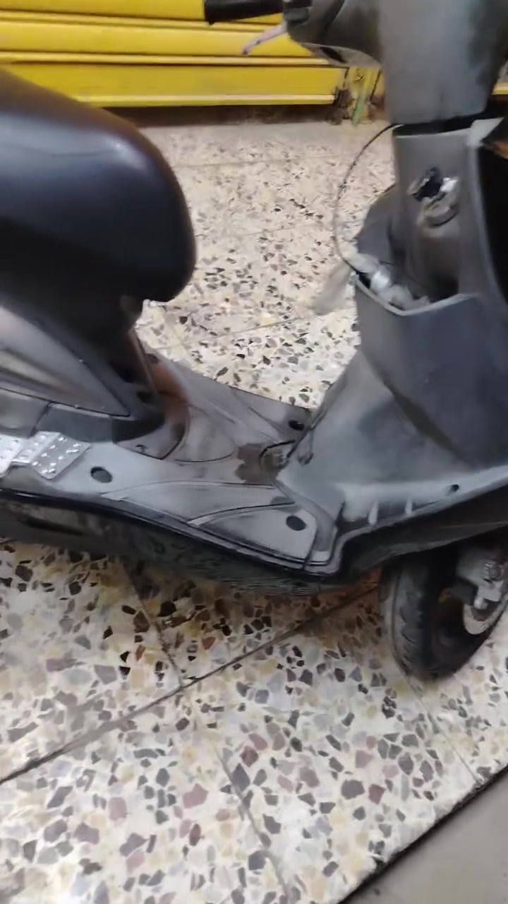 دراجة للبيع سكنس وارد كوري دراجة كله ختم واحد نفس رقم 22 دراجة كلها بادية كلش نضيفه كلش الله شاهد برغي ما مفتوحة بلادية دراجة رايده ١٢٥٠ وبيه مجال قليل ***********
