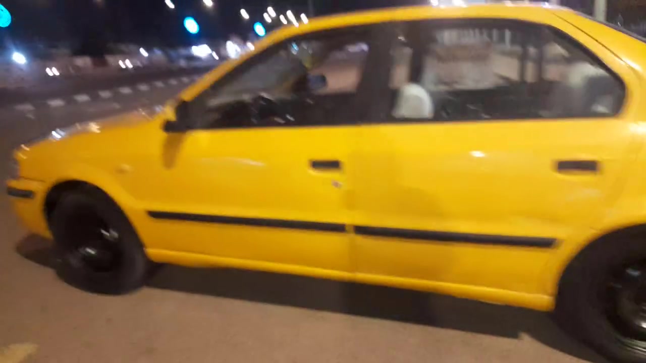 سياره للبيع سمد مديل٢٠١٢ رقم***********
