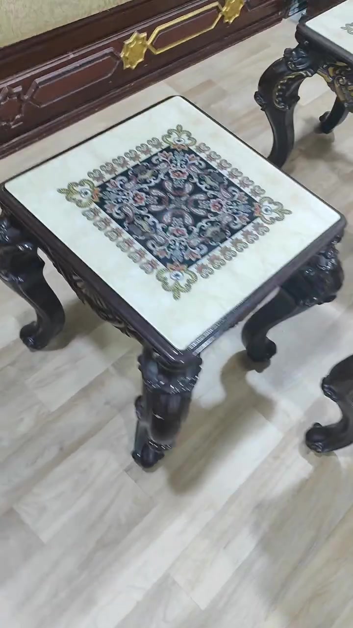 سلام عليكم
طبلات نضيفات 3 مع واحده كبيره السعر 100 العنوان البصره القبله 
للاستفسار      ***********
