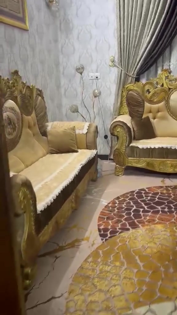 كرادة داخل • بناية • ١٥٣م