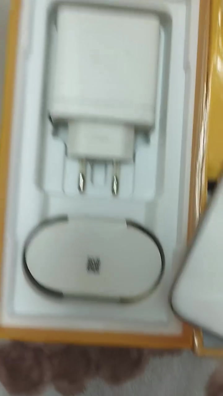 ريلمي 14 برو بلص • ٥١٢ • بطاريه ٦٠٠٠