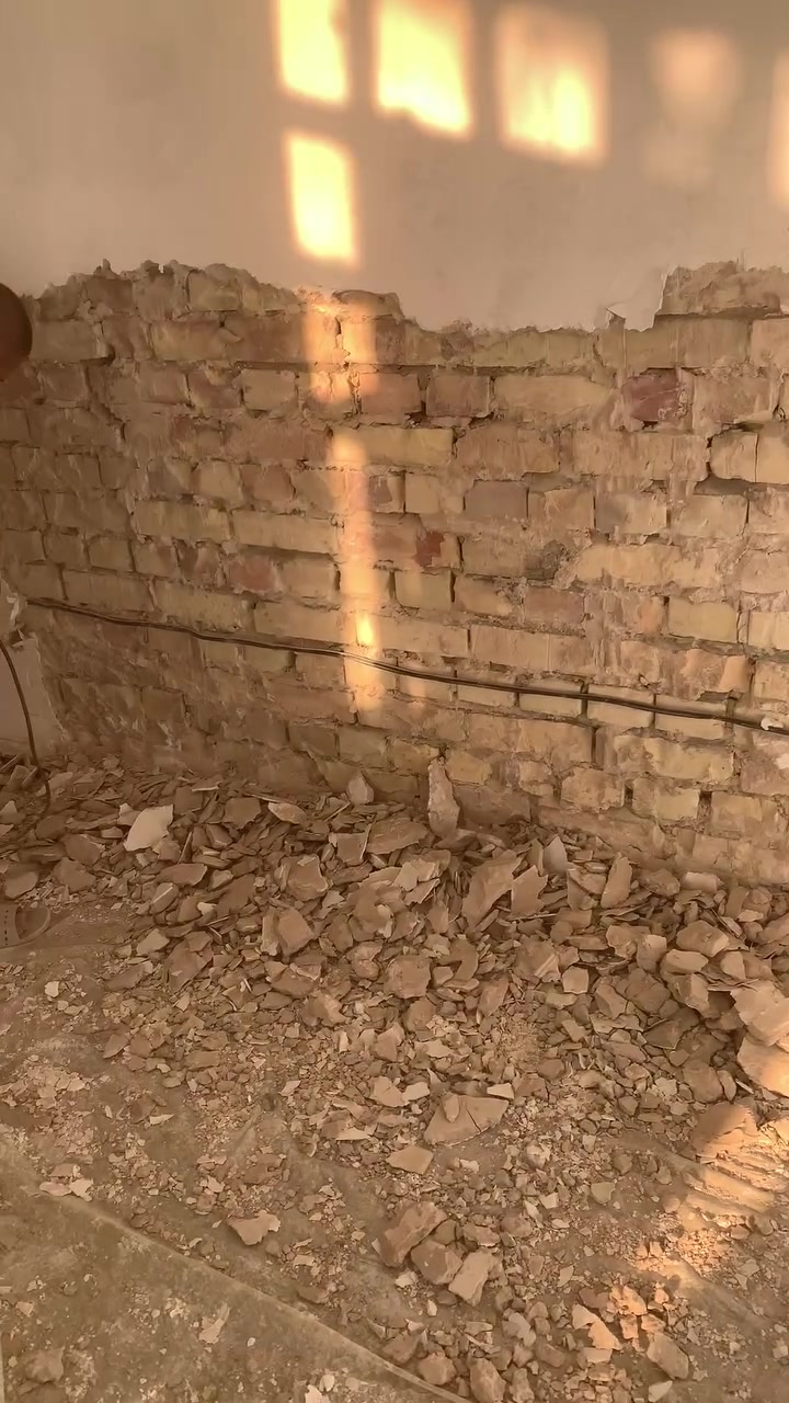 🎨🔥 تريد تغيّر شكل بيتك؟ خلّي الجدران تحچي عن ذوقك! 🔥🎨

إذا تدور على صباغ وديكور شغله نظيف ومرتب، إحنا نوفرلك شغل احترافي من أول خطوة لحد آخر لمسة. 👌

🏠 صبغ البيوت والشقق
🏢 صبغ المحلات والمكاتب
🎨 ديكورات وسحبات جدران
✨ اختيار وتنسيق الألوان
🔨 معالجة العيوب وتجهيز الجدران قبل الصبغ
🧹 شغل مرتب ونظيف وتسليم يبيض الوجه

💯 خبرة بالشغل + اهتمام بالتفاصيل + سعر مناسب

📸 عندك بيت تريد تصبغه؟
أرسل صورة المكان على الخاص، ونساعدك باختيار اللون والديكور المناسب.

📍 بغداد والمناطق القريبة
📞 للحجز والاستفسار: [***********]

🔥 لا تخلي بيتك عادي… خلي شغلنا يغيّر شكله! 🔥

صبغ وديكور — لمستك الحلوة تبدأ من هنا 🎨
