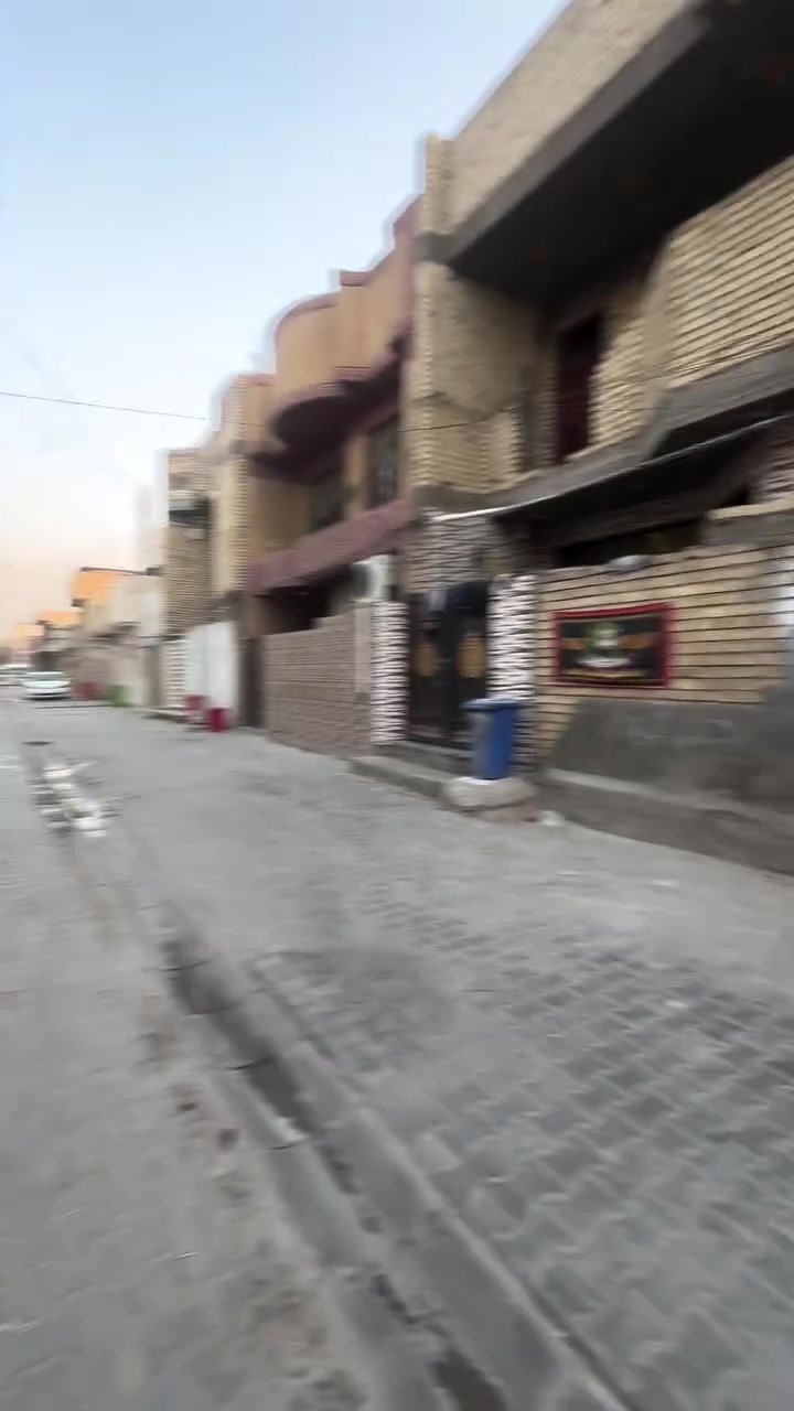 الشعلة شارع 60 • ١٠٠م • ٤ غرف