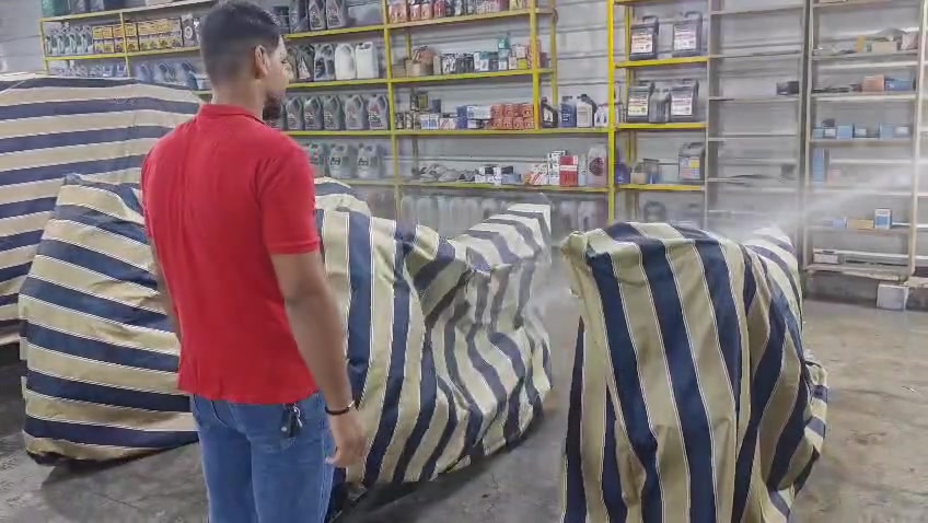 جادر زغير 15الف
جادر وسط 20 الف
جادر كبير 25 الف
جادر تكتك وستوته 30 الف
توصيل جميع المحافظات 3الف ادزلك جادر شوفه كدام لمندوب ماعجبك رجعه ولتنطي الف
استفسار أكثر اتصل على الرقم ***********
