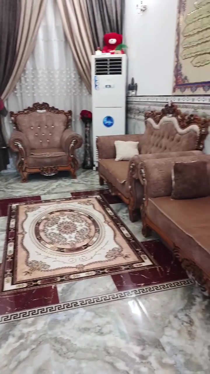 تخم • كنب • بلد