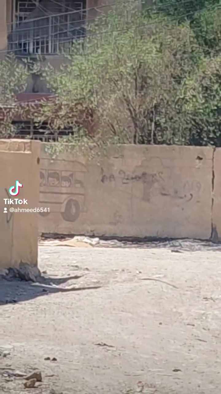 السلام عليكم دار للبيع  البحث والتطوير 
شارع ١٥ قرب المدرسه الصينيه ومدرسة عراق المحبه 
الدار ١٧٥ متر واقع حال وجهه ٩ نزال ٢٠ 
  كما موضح بالفيديو   البناء  سنه ٢٠٢٥ 
السعر  ١١٠ وقابل للتفاوض 
الاستفسار  اتصال 
***********
*********** واتساب
