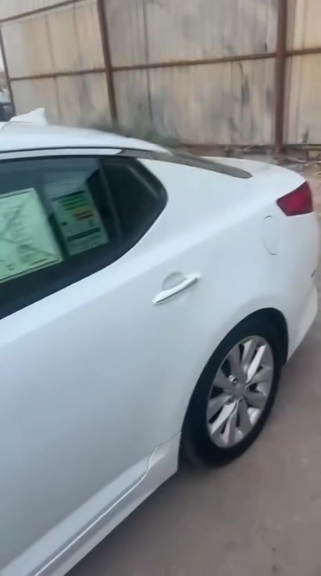 اوبتيما ١٥ أمريكي 
تبديل بنيد ضربه بسيطه جدا 
تبريد كارتون 
حداديه امامي خلفي كارتون 
السياره جاهزه خير من الله 
السعر ١١٢ بيه مجال بسيط
واتساب ***********

