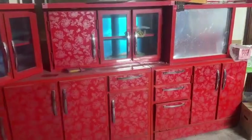 كاونتر للبيع
🔹 جديد ونظيف كلش
🔹 العدد: ٧ قطع
🔹 مرتب وأنيق ومناسب للمحلات والمشاريع
🔹 استخدام نظيف وحالة ممتازة جدًا 👌🏻
📍 الموقع: بغداد
💰 السعر: ب ٥٠٠ وبي مجال رقم تواصل ***********
