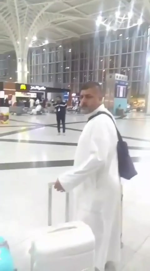 بسم الله الرحمن الرحيم 
تعلن حملة الحاج حيدر ابو مصطفى العزاوي عن رحلتنا لاداء مناسك العمرة عن طريق البر بكلفة 675 الف 
ثلاث ايام في المدينة وستة ايام في مكة 
ليلتان في المدينة وخمسة ليالي في مكة 
معى ثلاث وجبات طعام مع هدايا احرام للرجال وجادر للنساء مع جنطة كتف 
سارع بحجز مقعدك معنى خادمكم واخوكم حجي حيدر ابو مصطفى العزاوي 
***********
***********
