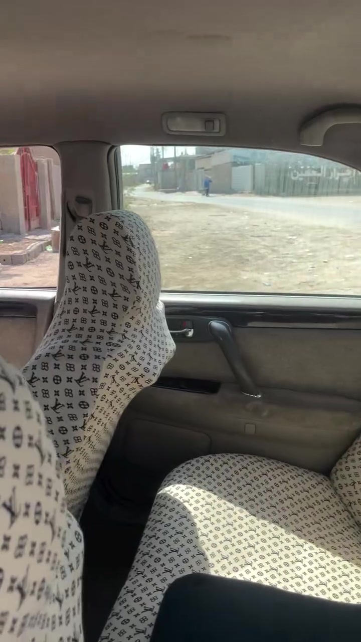 ملكه سوده كصتينً السياره ارقام اربيلً  السياره جانت واكفه  واخذتها تخم رنكات حداديه تخبل عوزها ترتيب دعاميه كدام بك لايت هاي السوالف ترتيب فقط السياره كيرها يخبل مكينتها حلوه  توني طلعتلها سويج ابو الشريحه عل عقل مال السياره يعني السياره حلوه ما بيها نقص هواي تبريد مادري شنو بي عنوانها بصره شط العرب  سعر (٢٥) وبيها مجال قليل  امس مبدل دهن وفلتر أصليات   ***********
