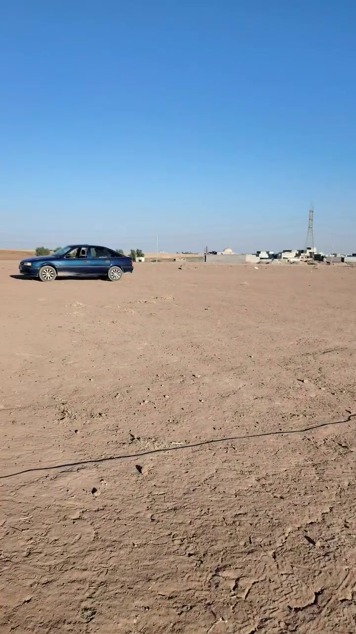 ارض للبيع في حي القوسيات 

قرب مجمع دور الأيتام. 

المساحه.  100 متر. 

سند زراعي نموذج 25 حق التصرف سند ابيضّ 

قرب شارع تلكيف.   

خدمات ماء 💦 كهرباء ⚡️ 

الاستفسار بل الأرقام
***********
