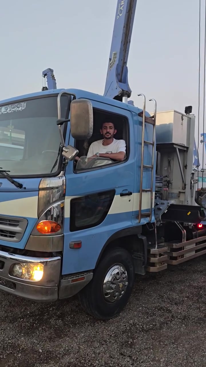 الغيمه الثكيله 💭 
السلام عليكم متابعينا الاعزاز 🤍
عرض اليوم هينو شيطان كرين فول الفول جديده  🔥💥 💪 
هذا العرض بتاريخ 17 / 8 / 2026
#معرض_نور_الجوهر_لتجارة_السيارات_الحديثة 
الي أريده منكم #لايك #مشاركه #متابعه للصفحه 😘
📍عنوانا البصرة الزبير المعارض 
للاستفسار.....
*********** 📞 متوفر واتساب او اتصال 
*********** 📞 متوفر اتصال فقط 
((أن ارضيناك فتحدث عنا و إن لم نرضيك فتحدث إلينا ))
