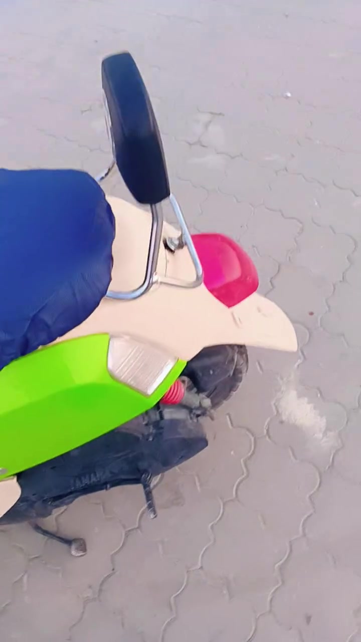 للبيع
محرك بلاد ما مفتوح 
السعر خاص 
البصرة الزبير 
الي يريد يعرف سعرها والشراي يراسلني أو يتصل 
***********
