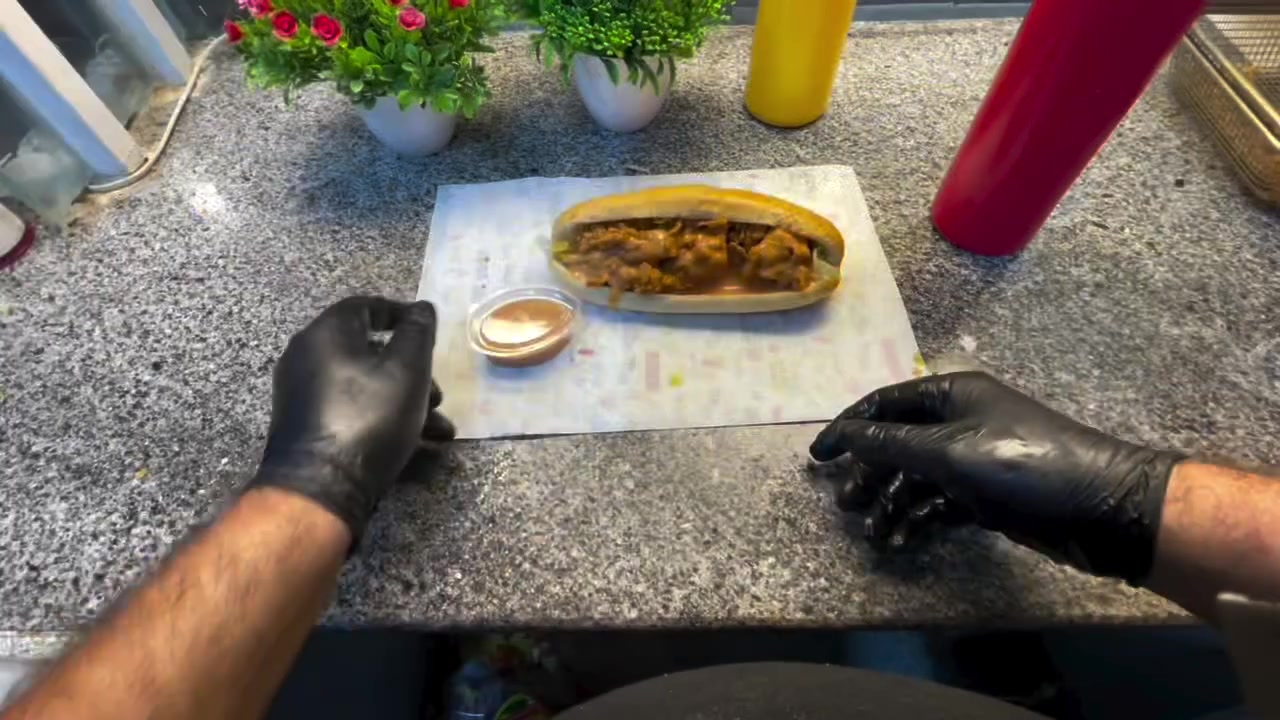 بسم الله وعلى بركة الله

كل يوم بداية جديدة، وكل رزق من الله نعمة 🤍
نورتونا في مطعم التقى
الاسعار :
الزنجر 1500 فقط 
فلافل 500 
بيض معلاق دجاج 750
وطبعا التوصيل مجاني داخل الفلاح 🥰
للتواصل ***********
