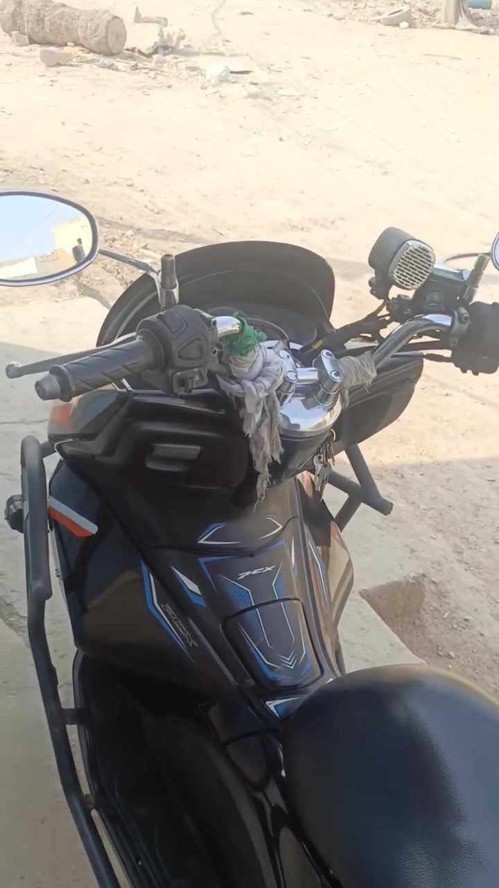 PCX • جيل الاول • ياباني