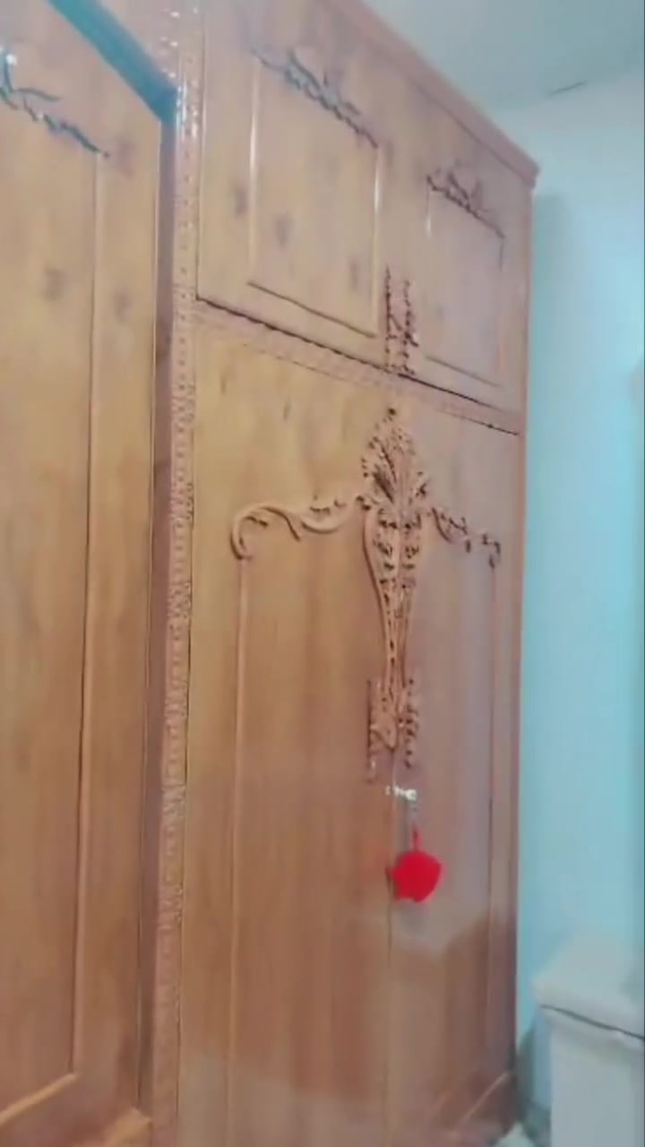 السلام عليكم 
غرفة نوم للبيع للطلب والاستفسار الاتصال على هذا الرقم ***********
