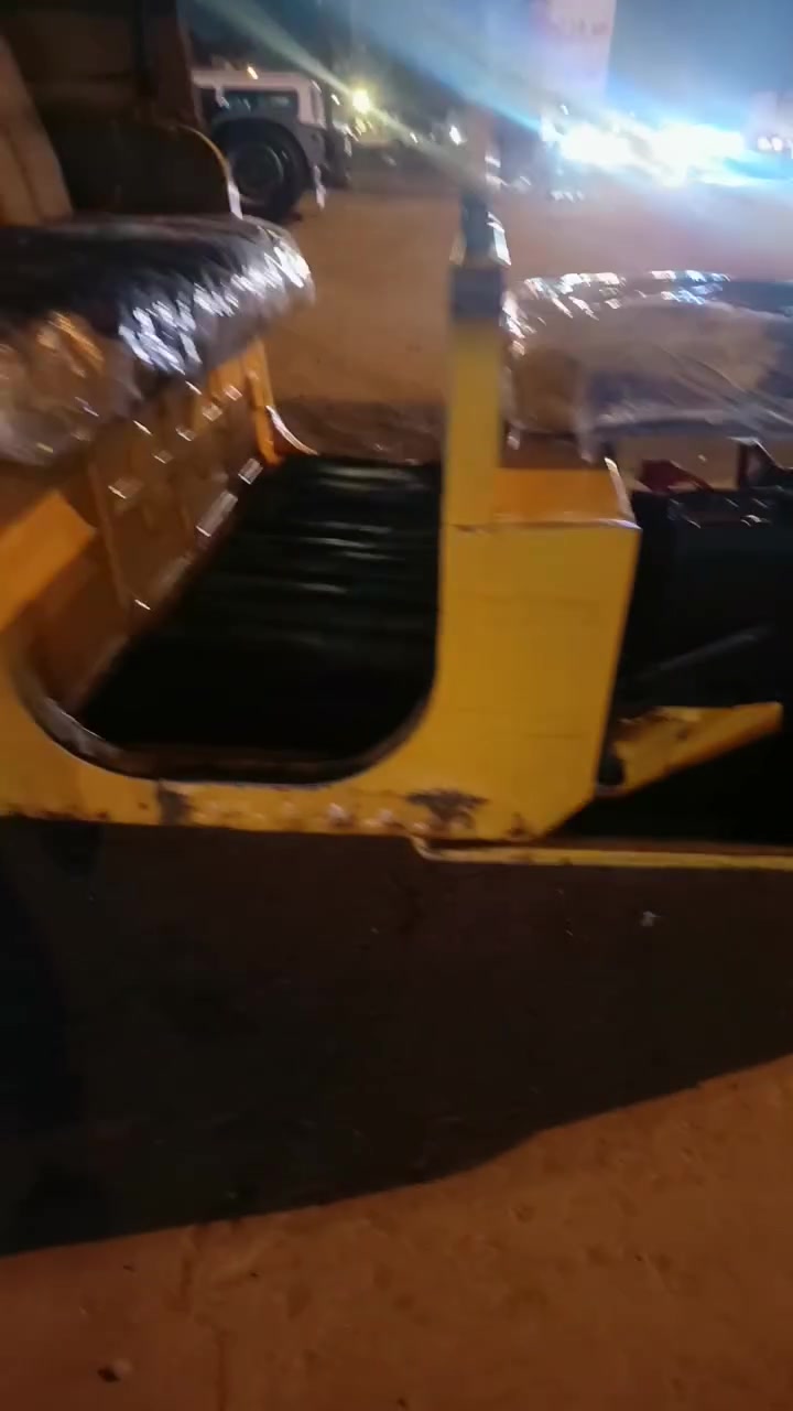 سلام عليكم تكتك للبيع رقم سنويه 
مكان بغداد زعفرانية سعر خاص  ***********
