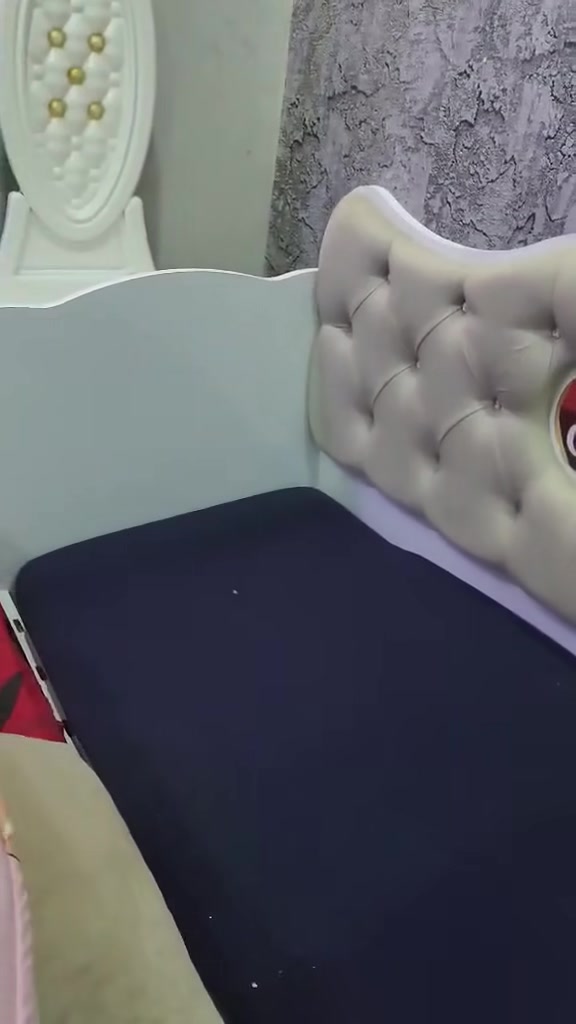 غراض بيت التفاصيل داخل فيديوات غرفه صاج نرماده مسوينه ب٣ نريذه بواحد و٤٠٠مبرده مشترينه ب٤٠٠نريده٢٥٠قفل ***********
