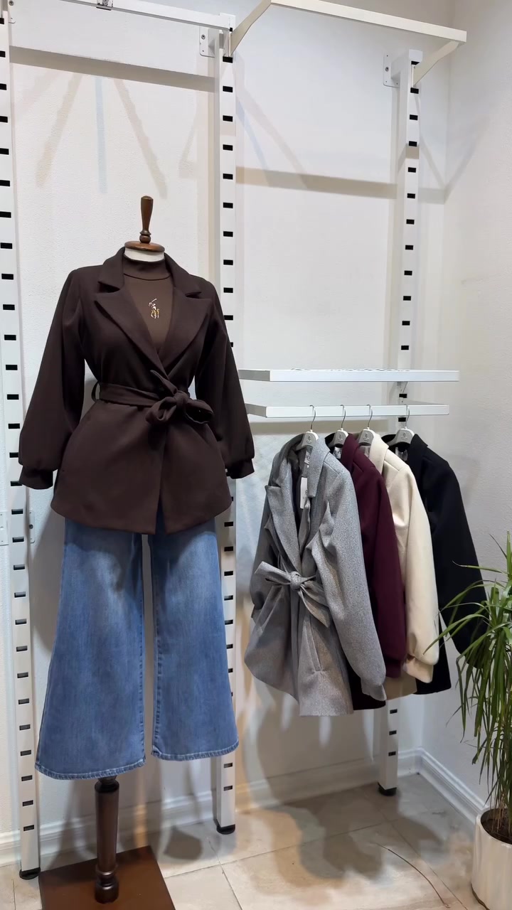 كوت جوخ • مبطن ستان • مقاسات S-XXL