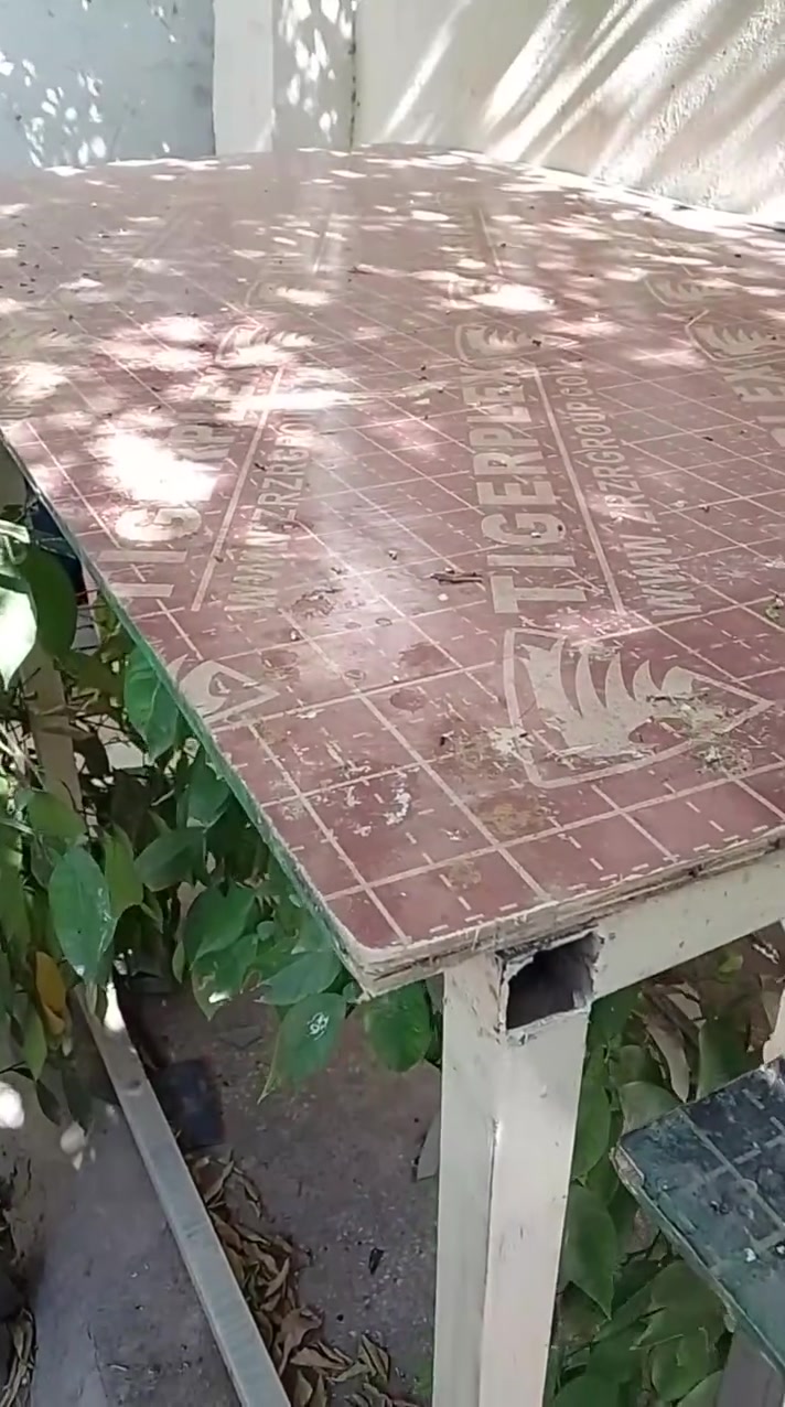 للبيع قيم وأخذ
العنوان كوفة
***********
