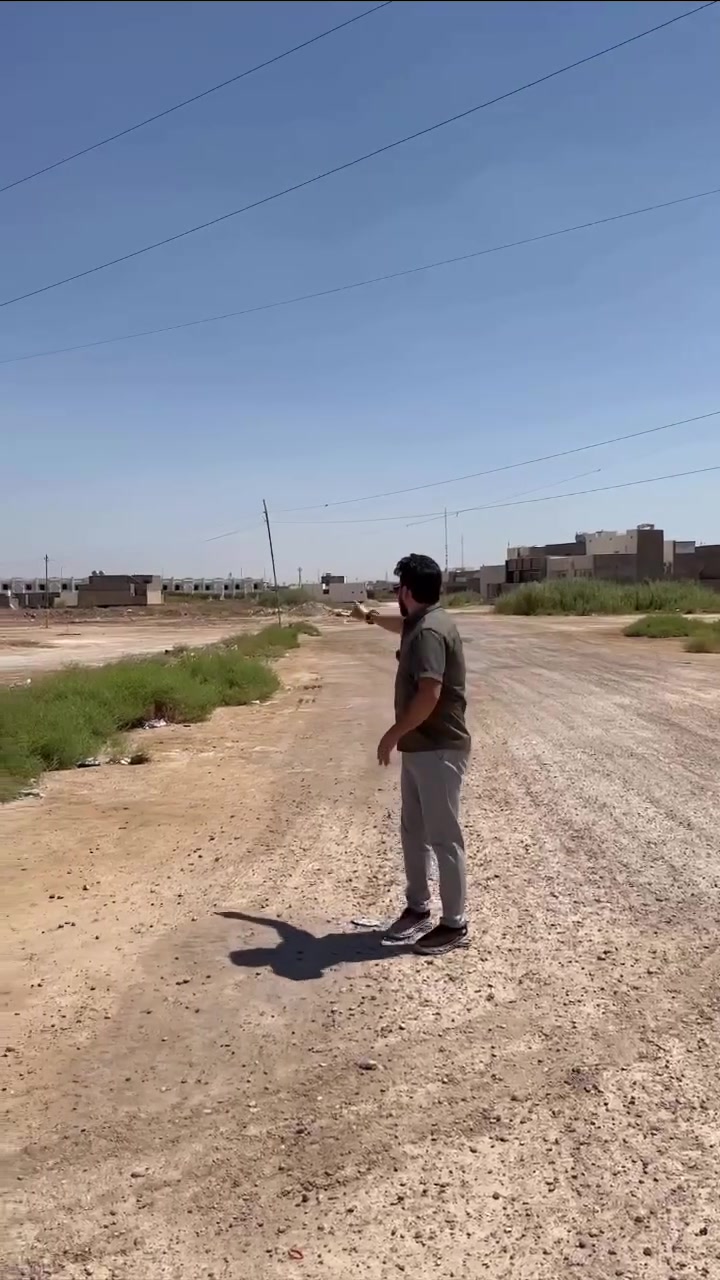 📍 فرصة مميّزة للبيع في منطقة الـ6 كيلو

قطعتان أرض اركان بالقرب من المجموعة الهندسية، وعلى شارع بعرض 20 متر:

🔹 القطعة رقم 55634 — المساحة 350م²
🔹 القطعة رقم 55635 — المساحة 255م²

موقع مناسب للسكن والاستثمار، ضمن منطقة تشهد تطوراً عمرانياً مستمراً.

📞 للاستفسار الاتصال المباشر أو عبر الواتساب:
#عبدالله_عثمان | ***********

#زورونـــــــــا_تعرفونـــــــــا 🔻
📍 موقعنا الرئيسي: الرمادي – التأميم (شارع عمر بن عبدالعزيز)
لـوكيشن🔻
https://maps.google.com/?q=33.423496,43.265347

📍 مركز المبيعات: الرمادي – الشراع (مقابل مجمع عمر الراوي)
لـوكيشن🔻
https://maps.google.com/?q=33.427090,43.223568

#العُريضي_للإستثمار_العقاري
#خياركم_الافضل🤝
