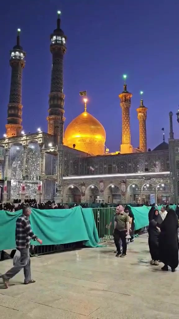 🌟 إعلان مهم من مكتب أضواء جبلة للسياحة والسفر 🌟
🚌 غداً بعد الظهر ينطلق الباص الأول إلى إيران، وذلك بتاريخ 28 / 8 / 2026 🇮🇷✨
أما الباص الثاني فقد تم تأجيل موعد انطلاقه بناءً على طلب الإخوة الموظفين، لحين استلام رواتبهم، وسيكون الانطلاق إن شاء الله يوم 3 / 9 أو 4 / 9 مباشرة بعد استلام الرواتب. 🌹
🔥 وما زالت توجد أماكن شاغرة بالباص الثاني باص الموضفين 
من يرغب بمرافقتنا، أهلاً وسهلاً ومرحباً بالجميع 🤍
🕌 رحلة إيمانية ودينية
🌿 رحلة علاجية وسياحية
❤️ أجواء مريحة وخدمة مميزة
🚌 بأحدث السيارات VIP وأفضل وسائل الراحة
📍 البرنامج: قم المقدسة + مشهد المقدسة
💰 السعر: 165,000 دينار فقط
✨ لا تفوّتوا الفرصة… رحلة تجمع بين الزيارة، والراحة، والسياحة، والأجواء الإيمانية الجميلة ✨
📞 للحجز والاستفسار:
***********
***********
***********
📍 أو تفضلوا بزيارتنا في مكتبنا:
مكتب أضواء جبلة للسياحة والسفر
قضاء كوثى – شارع مستشفى الإمام علي (ع)
🌹 أهلاً وسهلاً بكم… رافقونا، وخلو رحلتكم ويانا أجمل رحلة ❤️🚌🇮🇷
