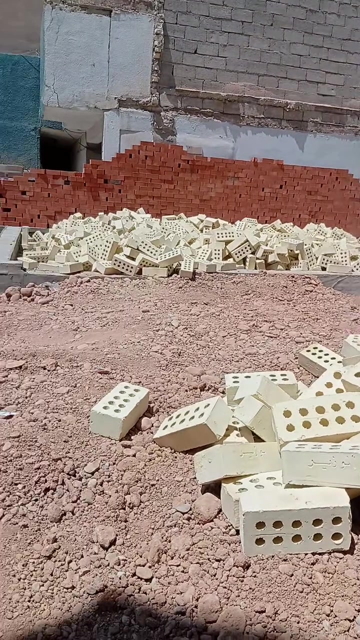 عمال تصعيد طابوك ابلوك ونج رمل سمنت تعديل بيت سبيس بعقوبة مدخل الرحمه ***********
