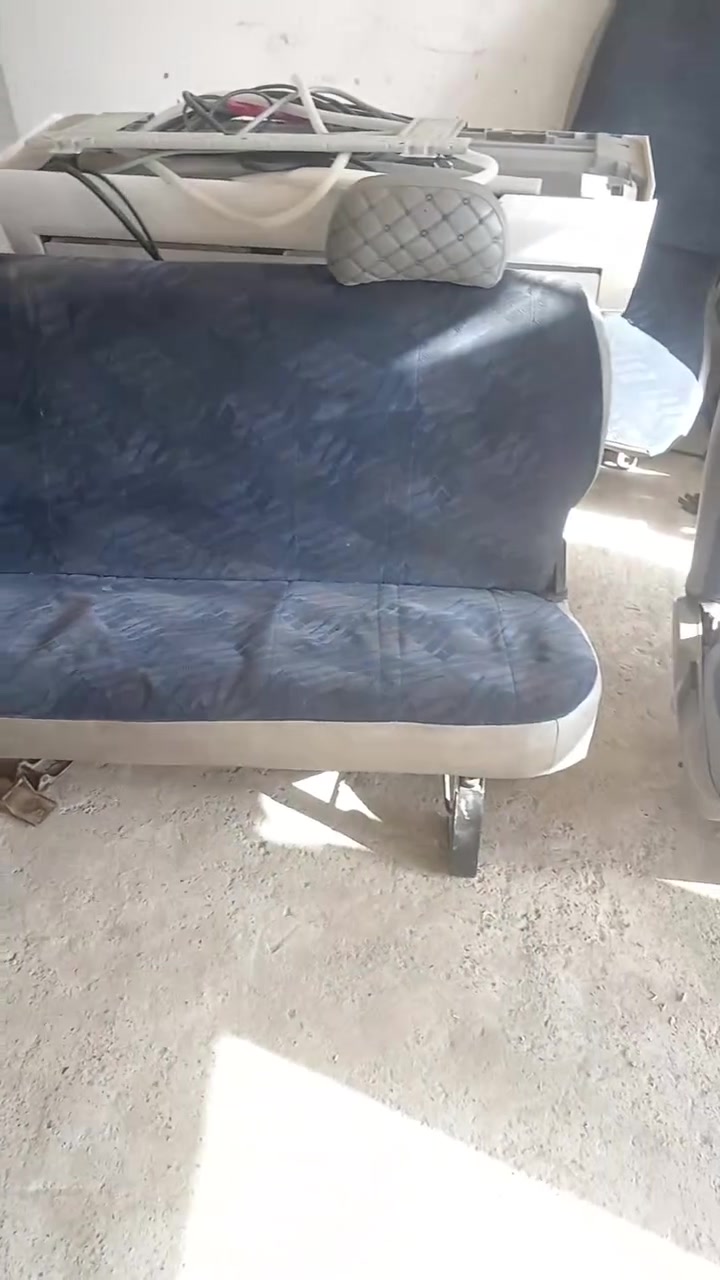 متاح تخم كشنات  بريجو منقولي نضاف عارضهن ب350 الف
***********
