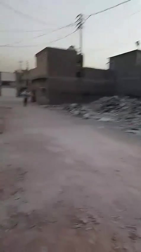 للبيع 50 م سعر 65 ضباط ثانيه زراعي بلديات قرب المحطه الصفره استفسار ***********
