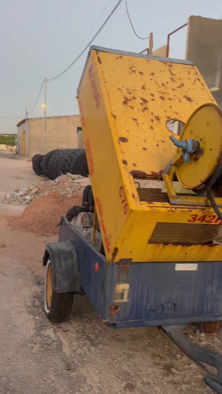 مركبة • تفاصيل ناقصة • للتواصل