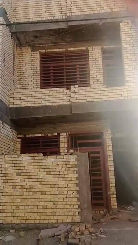 سلام عليكم بيت للبيع الغزاليه العمداء خلف جامعه ام القرى استقبال مطبخ 3 غرف نوم حمامات2 بناء 2026 السعر 260 وبي مجال *********** بي واتساب
