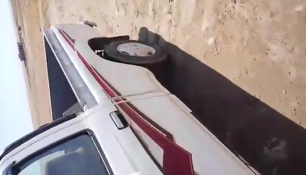 سلام عليكم
2005 للبيع داخل حمر جيل 
صبق جاملق وباب من يم اسايق
رقمه كركوك رقم جديد مصطره
المكان عوينات اسعر 115
وبه مجال بصيط رقم صاحب اسياره
***********  واتساب
ملاحضه مكلف بنشر

نص مكتوب في الصور:
- ١٠:٤٣ ٢٠٢٦/٠٩/٢٥
- ١٠:٤٢ ٢٠٢٦/٠٩/٢٥