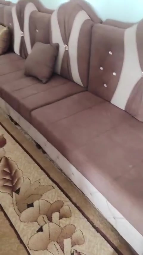 صوفا • كنب • للبيع