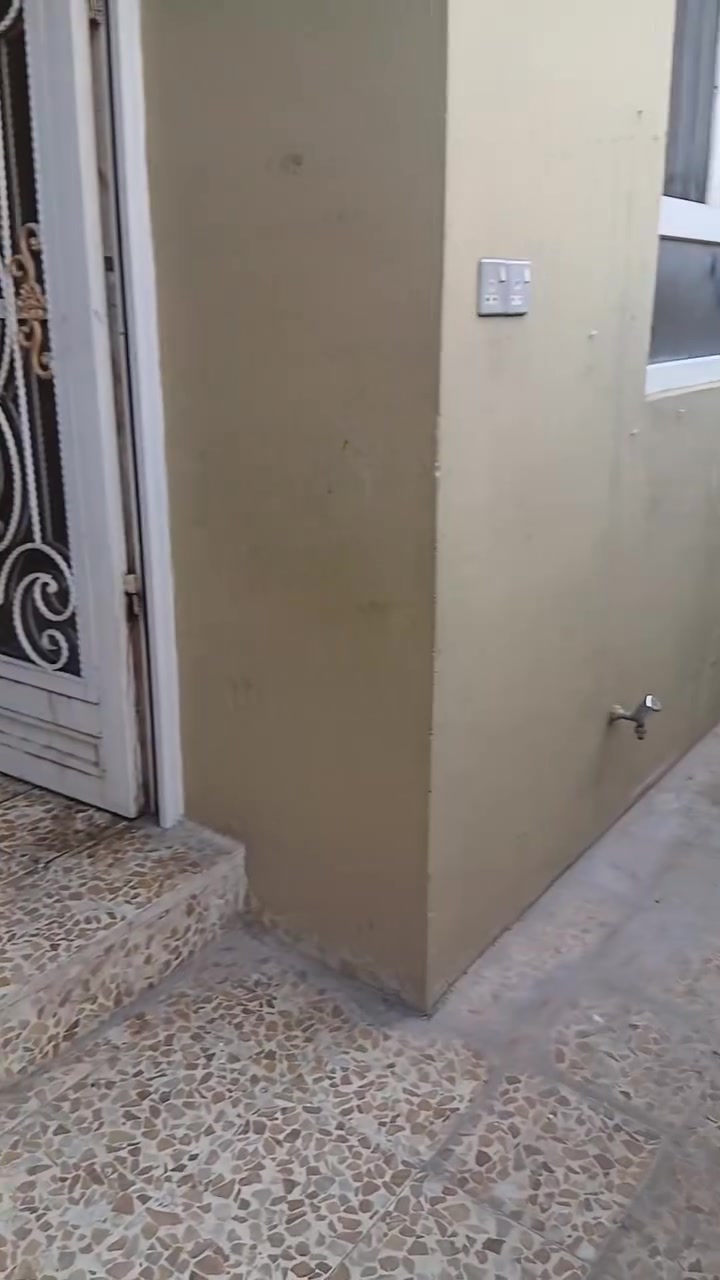 الموصل • حي الصديق • غرفتين