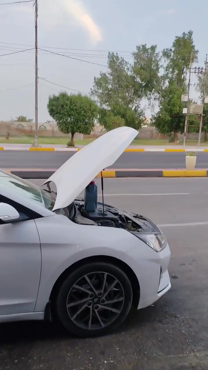 مركز تويوتا عيون الصقر 
كربلاء حي الإصلاح 
***********
