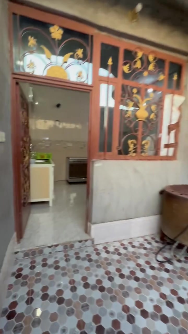 دار البيع طابو صرف مساحه 150 متر  ركن نزال 15 وجه 10 موقع كاطون الرحمه شارع الصحفيه مقابل أسواق القادريه السعر 150 بي مجال للتفاوض الرقم للاستفسار *********** ابو محمد 
*********** احمد @إشارة

