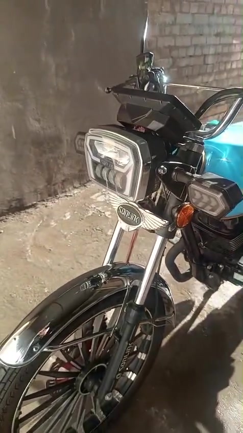 سلام عليكم عندي درجه لبيع اخت جديدة سعره مليونين و250 بيها مجال ومكاني بغداد هذا رقمي ***********
