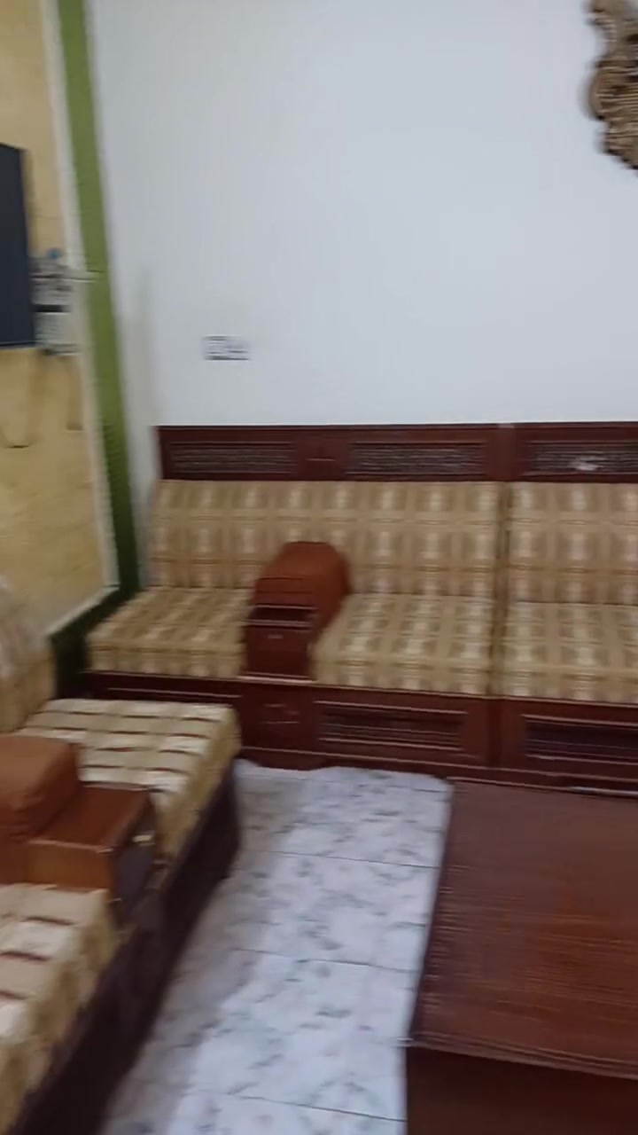 ديوان 25 متر للبيع ابيع كامل أو نص من عندة هم عادي اتصال ***********
