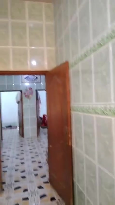 دار للرهن خمس غرف نوم
١٥٠ متر نظيف جدا حي النداء مقابل مدرسة الفرقان تليفون ***********
