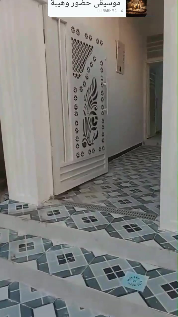 بيت للبيع المساحه 100م🛣🏘
الموقع التحرير الزراعي الجزاء الثاني 〽️

خدمات ماء كهرباء تبليط كيبل ضوئي ⭕

سعر مناسب55💶💸

للاستفسار الاتصال 📞
***********
