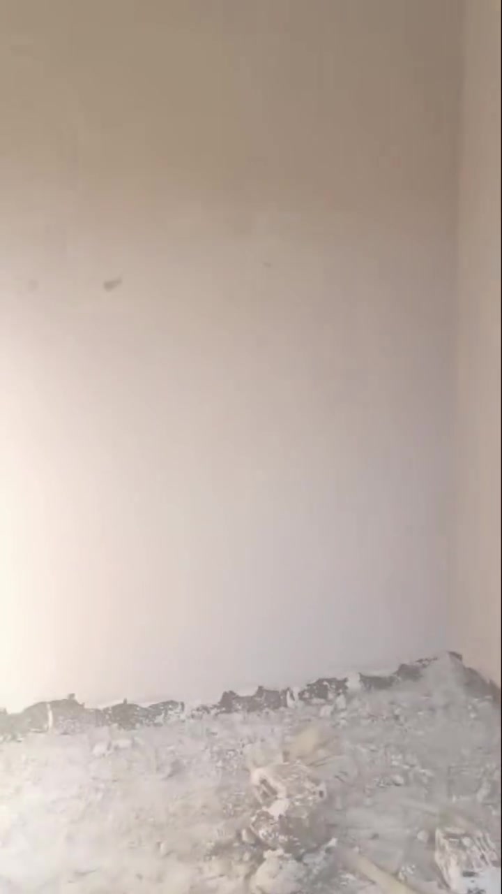 مطلوب كوادرعمل جص أبيض للعمل في كربلاء العمل في مجمع مطلوب خلفات وعمالهم واعمارهم يجب أن تكون لاتقل عن 18سنه من يرغب بالعمل عليه التواصل على الرقم التالي 
***********
