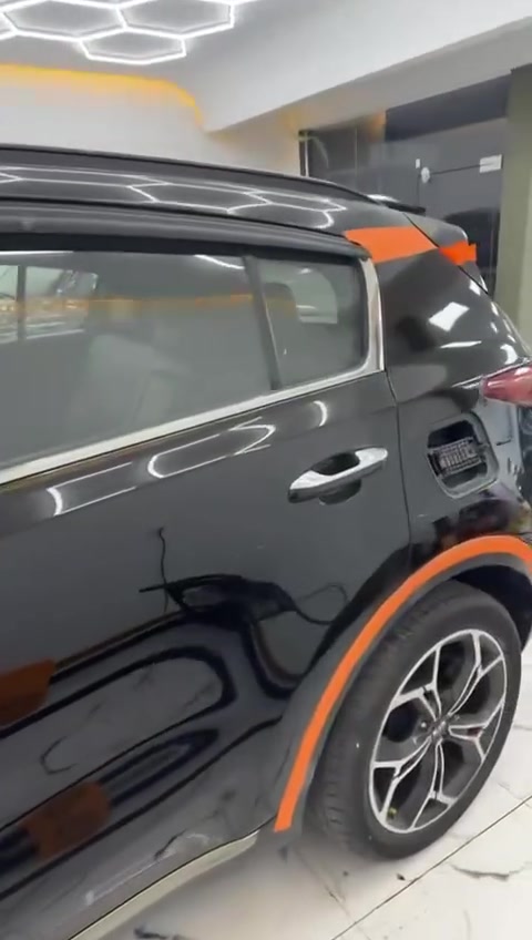 سلام عليكم سبورتج 2021 امريكي
كلشي موضح بصوره حتى الحادث 
اني مكلف بالنشر السياره ب165 او بيها مجال
*********** بي واتساب
