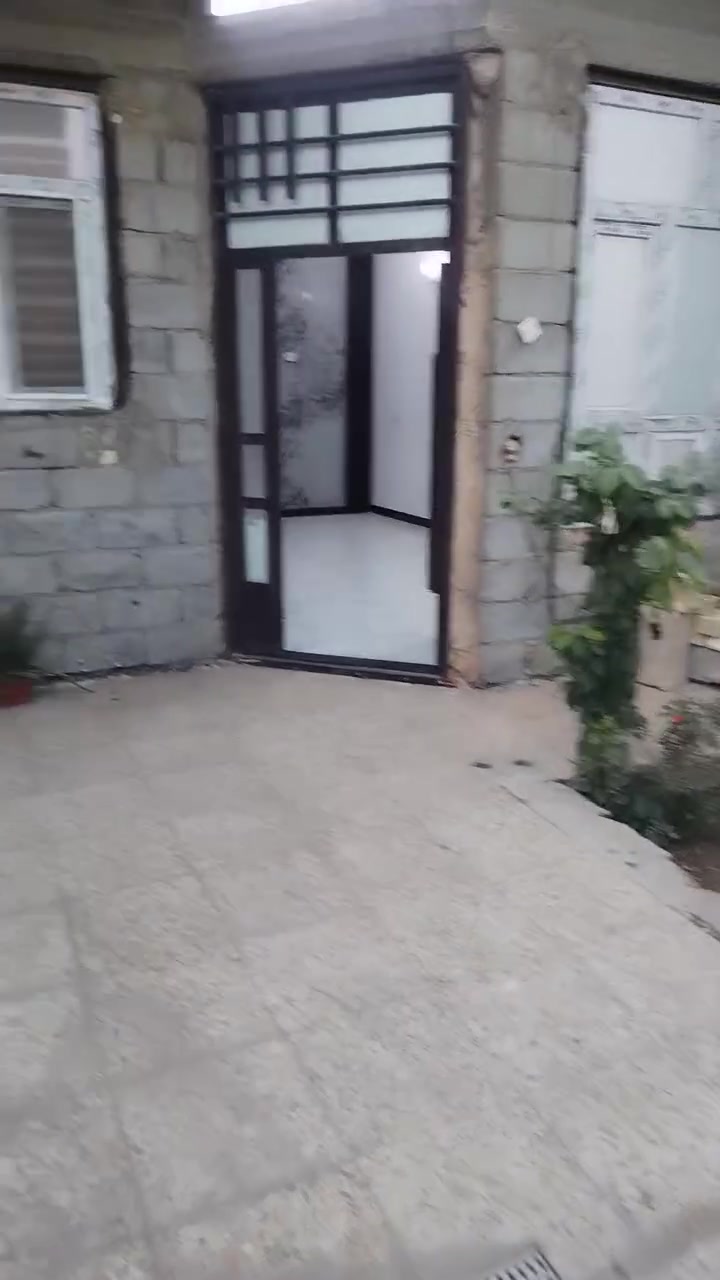 بيت • دور أرضي • المكاسب