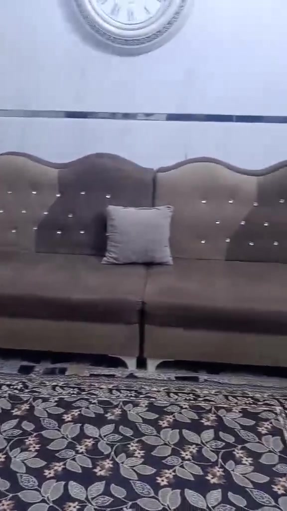 غراض بيت نضيفات للبيع متواجده عالواتساب
***********
