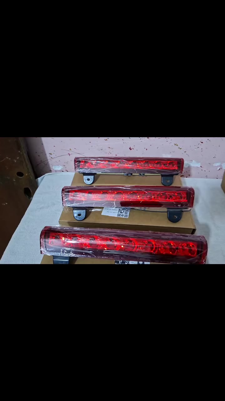 ستوب علوي • LED حمراء • تاهو يوكن ٢٠٠٠–٢٠٠٦